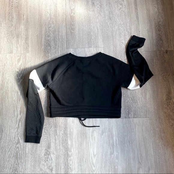 ALPHALETE (NWOT) - Crop Crew Neck Sweater - Black + White - Size XS - Picture 8 of 16